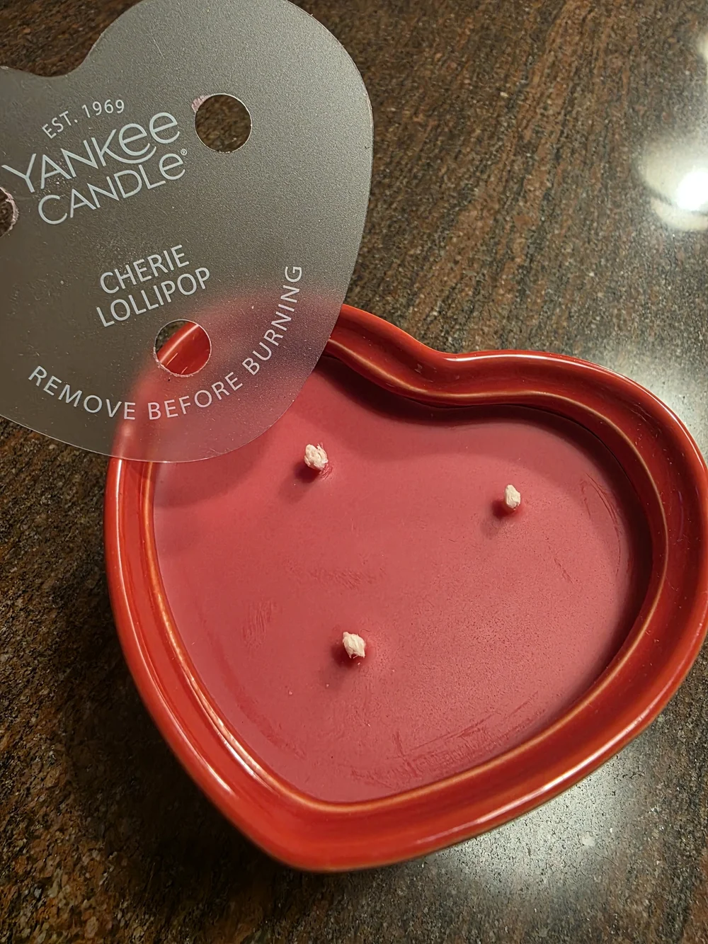 Yankee Candle Cherie Lollipop Heart Candle - Red